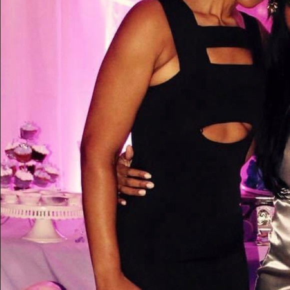 Dress - Picture 2 of 2